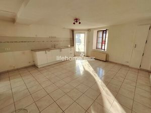 Maison pleine de potentiel