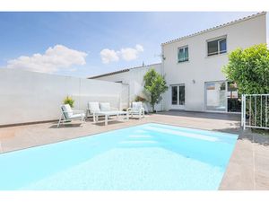 Vente maison 5 pièces 113.08 m² à Saint-Xandre (17138)  420 000 €