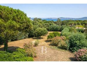Terrain de 3000 m2 en vente - Grimaud  France