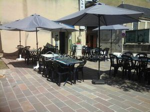 Local d'activités de 93 50 m² à Gien