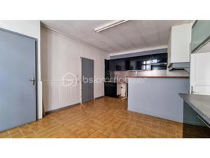 Vente maison 4 pièces 137 m² à Montolieu (11170)  112 000 €