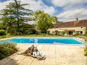 Maison 6 pièce(s)  VALLÉE-DE-RONSARD