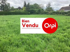 Terrain 1 099 m² Nomain