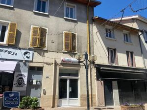 Local commercial à louer 27 m² - Pont-de-Chéruy (38) - 450€
