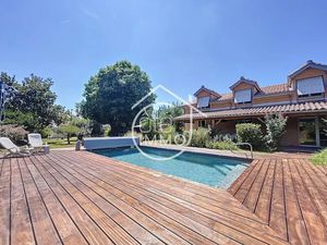 Vente maison 6 pièces 207 m² à Saint-Emilion (33330)  469 000 €