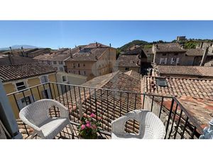 Vente appartement 3 pièces 49 m² à Vaison-la-Romaine (84110)  149 000 €