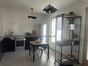 À vendre à Rungis : villa avec 5 pièces avec ATELIER DU NEUF