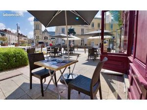Crêperie  restaurant 245 m² Cusset