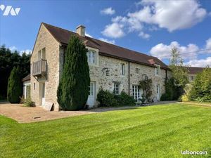 Maison 5 pièces 233 m²