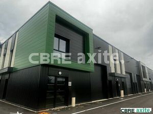 Vente local d'activités VILLETTE D'ANTHON 2 010 m²