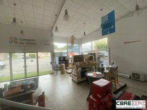 Location local d'activités DAX 582 m²