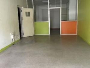 Local bureaux 140 m²