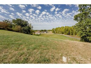 Terrain de 1879 m2 secteur Maladrerie (proche du golf) au calme et à 5 min du centre-ville