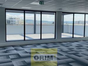 Prestigieux bureau de 281 m2 en location - Saint-Louis  Alsace