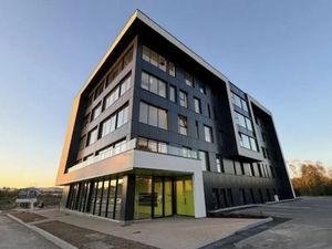 BUREAUX A LOUER ZAC DE MEILBOURG - YUTZ - 69 M²