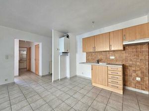 Vente appartement 3 pièces 74 m² Eyguières (13430)