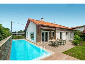 Maison de luxe de 5 pièces en location à Biarritz  Nouvelle-Aquitaine