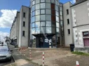 Location locaux professionnels 79 m² à Blois (41000)  685 €