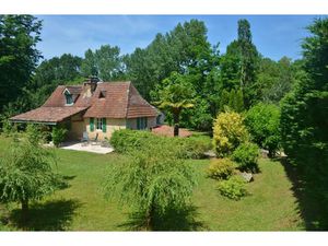 Vente propriété 5 pièces 164 m² à Prayssac (46220)  324 500 €