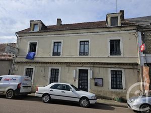 Vente maison 10 pièces 245 m² à Saint-Pierre-le-Moûtier (58240)  99 000 €