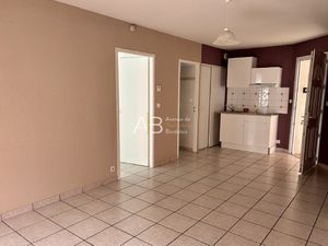 T2 40 m2 avec jardin Créon centre