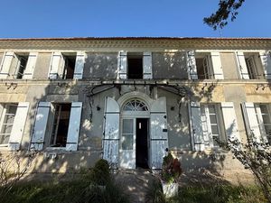 Vente maison 6 pièces 173 m² à Blaye (33390)  170 000 €