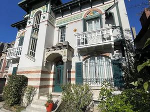 Vente maison 9 pièces 257 m² à Mantes-la-Jolie (78200)  945 000 €