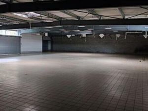 Location commerce BESSINES 650 m²