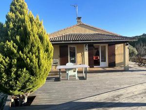 Vente maison 5 pièces 109 m² Castelnau-Valence (30190)