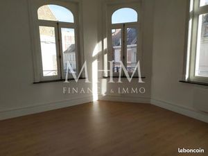 Local bureaux 69 m²