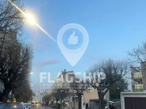 BOUTIQUE 54M2 - MONTREUIL - DEUX PAS DE LA MAIRIE