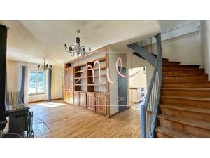 VIRIVILLE  Maison de 160 m² avec jardin