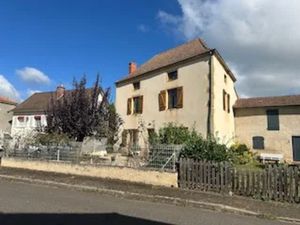 Vente maison 4 pièces 100 m² à Artaix (71110)  92 000 €