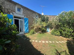 Vente maison 5 pièces 149.35 m² à Rioux (17460)  234 750 €