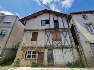 Maison à vendre à Chabanais (16150) - Charente