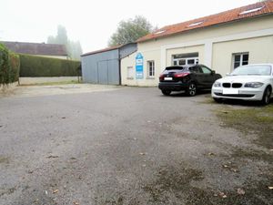 LOCAL PROFESSIONNEL A LOUER