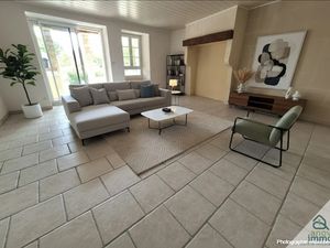 Vente maison 7 pièces 142 m² à Montmoreau-Saint-Cybard (16190)  134 000 €