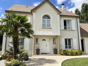 Vente maison 8 pièces 215 m² à Barbizon (77630)  775 000 €