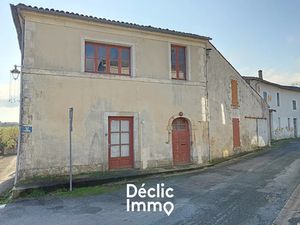 Vente maison 8 pièces 126 m² à Ecoyeux (17770)  55 000 €