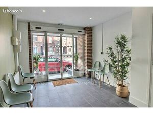 Local 117 m² FACHES THUMESNIL