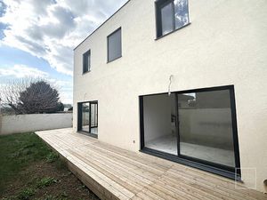 Les Chères - maison 4 pièces au calme - proche du bourg