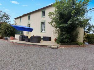 Charmante maison de 3 Chambres avec Beaux Jardins dans un Hameau Paisible