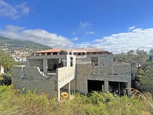 Vente maison 6 pièces 166 m² Grasse (06130)