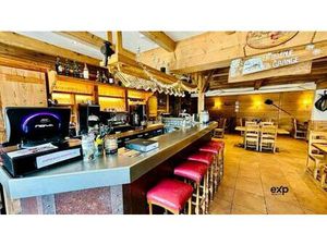 Vente commerce 298 m² Saint-François-Longchamp (73130)