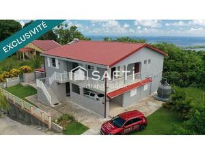 Maison au Vauclin avec vue mer  terrain et potentiel