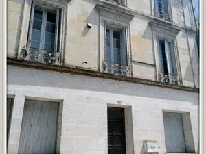 Immeuble 250 m² Chalais