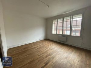 Appartement à louer 1 pièce 30.88 m² - Grandvilliers (60) - 420€