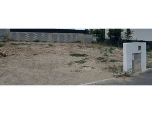 34410 SERIGNAN TERRAIN 402 M2 CONSTRUCTIBLE ET VIABILISE