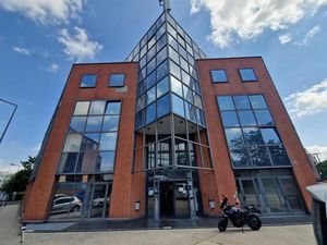 Location Bureau Cergy 95800