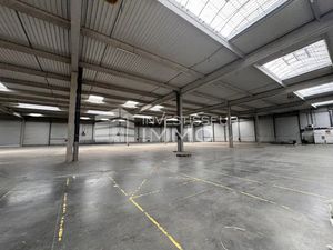 Location Bâtiment 3 789m² Bussy-Saint-Georges